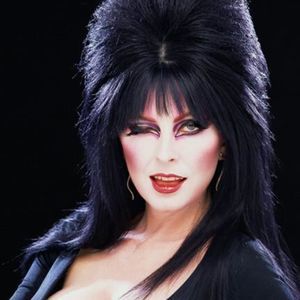 Meet your Posher, Elvira